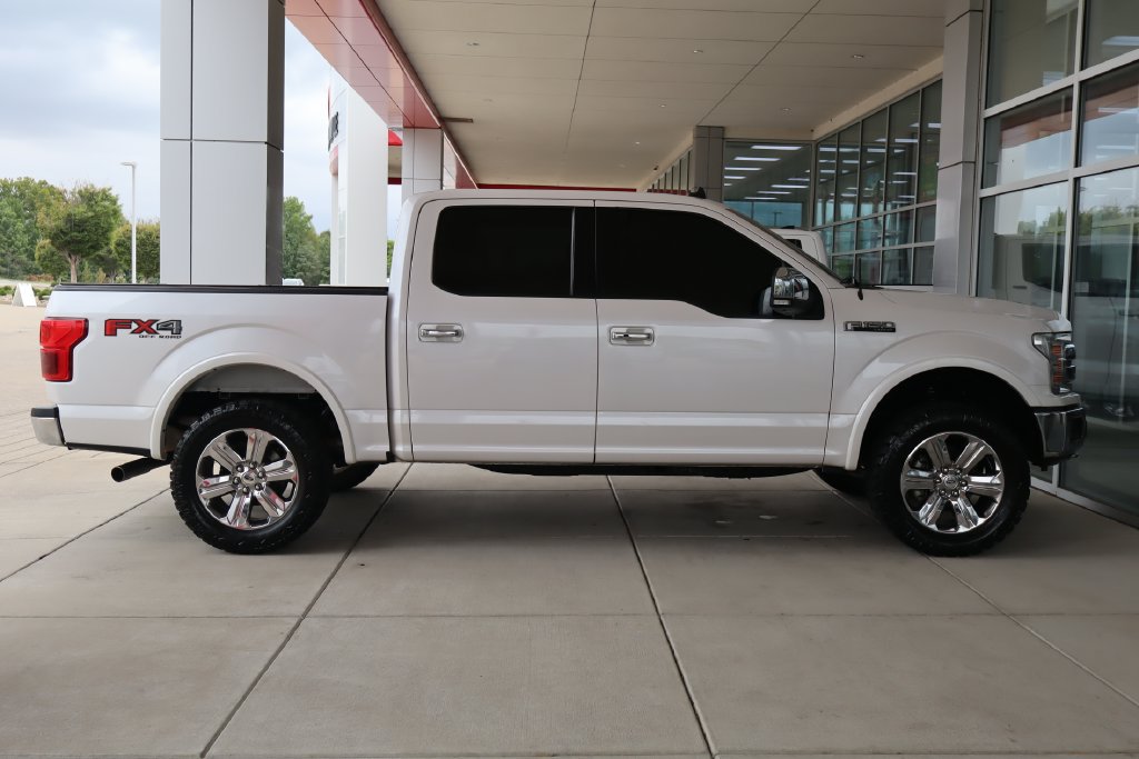 Used 2019 Ford F150 Lariat w/ Equipment Group 502A Luxury AWD/4WD image 10