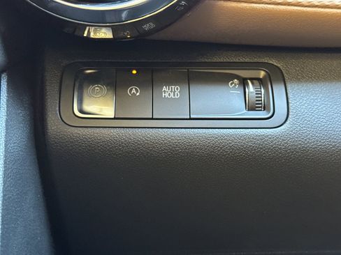 New 2026 Chevrolet Equinox ACTIV w/ LPO, Floor Liner Package image 30