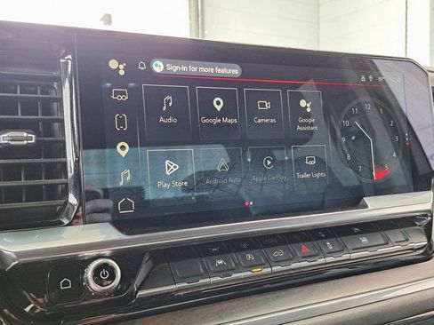 Used 2025 GMC Sierra 1500 SLT RWD image 15