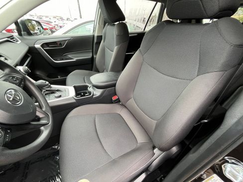 Used 2025 Toyota RAV4 LE image 36