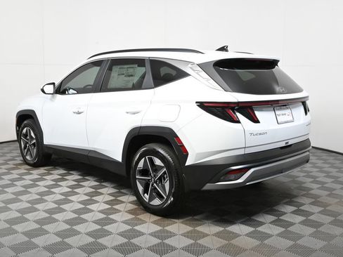 New 2026 Hyundai Tucson SEL image 3