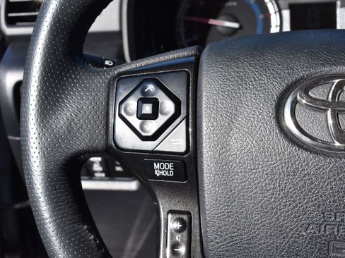 Used 2019 Toyota 4Runner Limited image 15