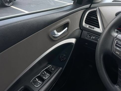 Used 2015 Hyundai Santa Fe Sport w/ Option Group 02 FWD image 22