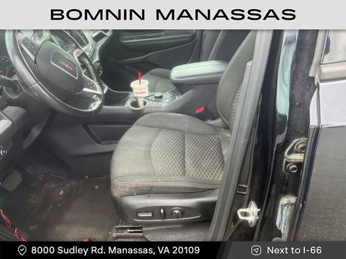 Used 2018 GMC Terrain SLE w/ Driver Convenience Package FWD image 8