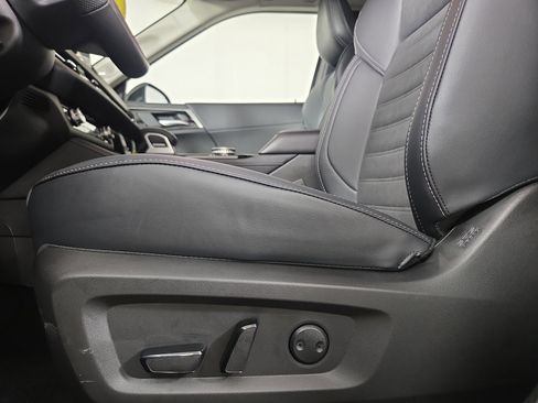 New 2026 Mitsubishi Outlander SE image 29