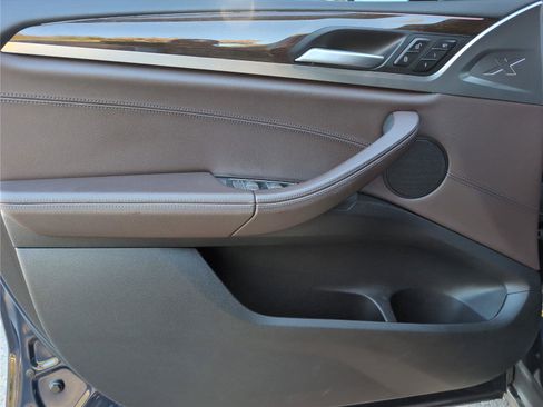 Used 2022 BMW X3 sDrive30i w/ Premium Package image 11