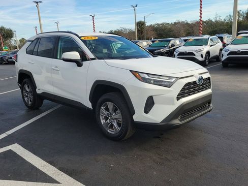 Used 2023 Toyota RAV4 XLE image 2