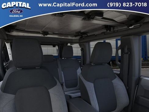 New 2025 Ford Bronco 4-Door image 12
