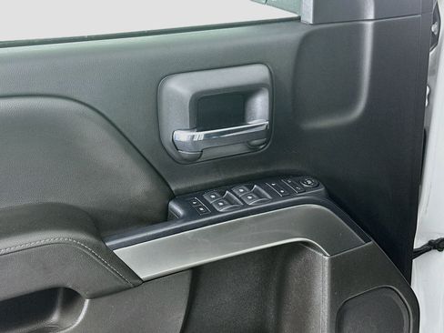 Used 2018 Chevrolet Silverado 1500 LT w/ All Star Edition RWD image 15