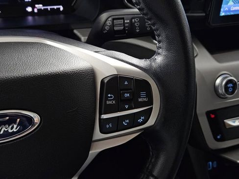 Used 2023 Ford Explorer XLT w/ Equipment Group 202A image 20