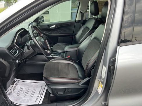 Used 2021 Ford Escape SEL w/ SEL Stealth AWD Package image 10
