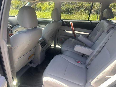 Used 2008 Toyota Highlander Limited AWD/4WD image 11
