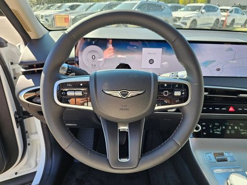 New 2026 Genesis GV70 2.5T Advanced image 11