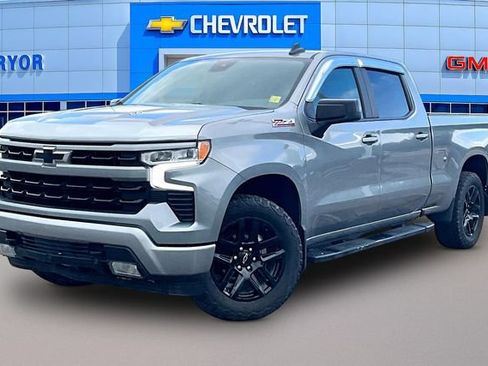 Used 2023 Chevrolet Silverado 1500 RST w/ Convenience Package II AWD/4WD image 3