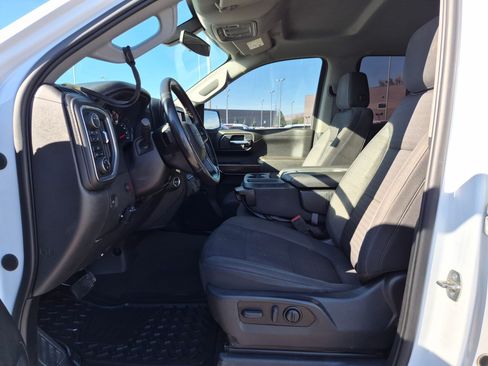 Used 2022 Chevrolet Silverado 1500 LT AWD/4WD image 15