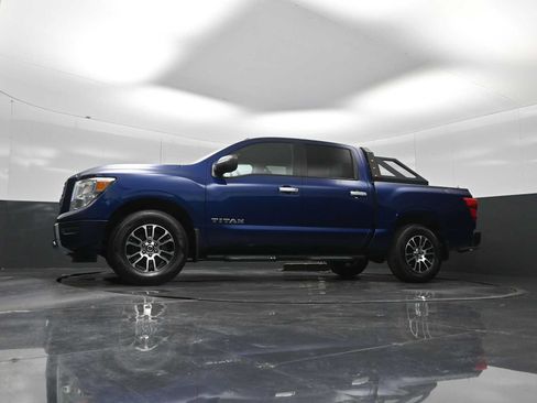 Used 2021 Nissan Titan SV w/ Accessory Utility Package AWD/4WD image 26