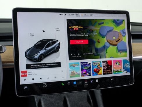 Used 2023 Tesla Model Y Long Range AWD/4WD image 29