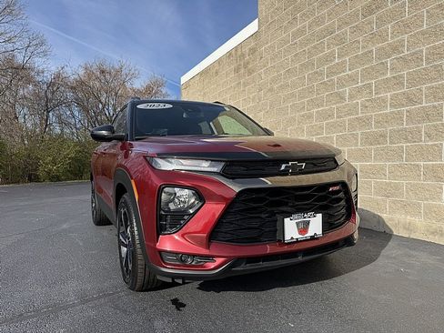 Used 2023 Chevrolet TrailBlazer RS w/ Convenience Package image 1