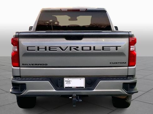 Used 2024 Chevrolet Silverado 1500 Custom w/ Turbomax Blackout Package image 5