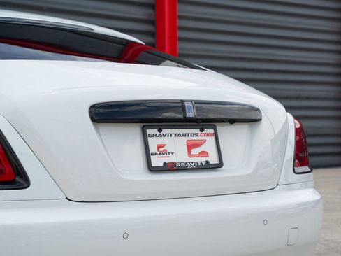 Used 2019 Rolls-Royce Wraith RWD image 10