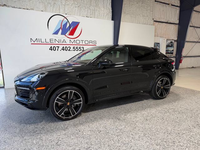 Used 2023 Porsche Cayenne Platinum Edition AWD/4WD image 15