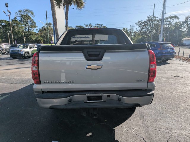 Used 2008 Chevrolet Avalanche LS RWD image 4