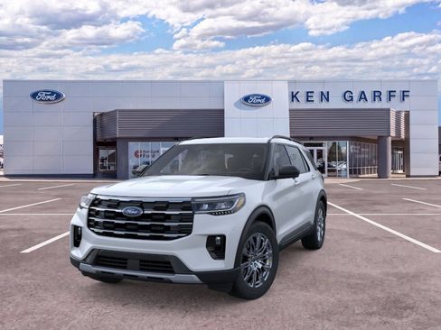 New 2026 Ford Explorer Active w/ Active Comfort Package AWD/4WD image 2