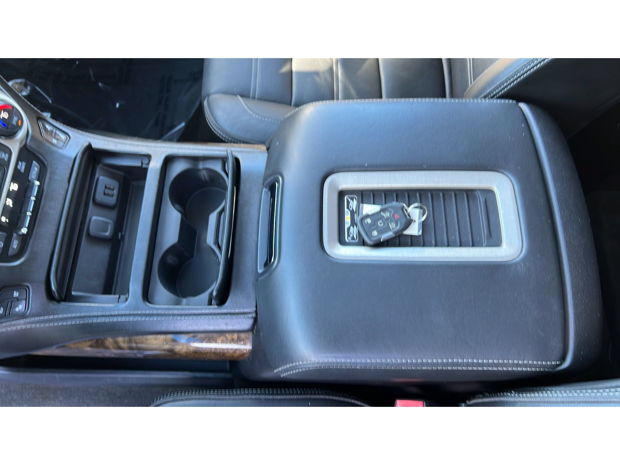 Certified 2015 GMC Yukon Denali w/ Premium Package AWD/4WD image 20