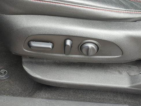 Used 2019 Chevrolet Blazer RS image 23