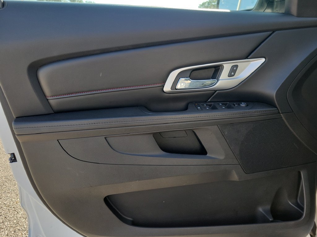 Used 2017 GMC Terrain SLE AWD/4WD image 16