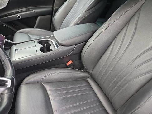Used 2024 Maserati Grecale GT AWD/4WD image 15