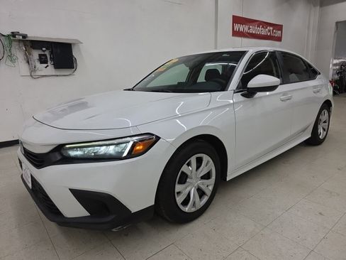 Used 2022 Honda Civic LX image 3