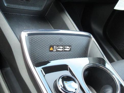 New 2026 Chevrolet Equinox RS w/ Convenience Package III image 26