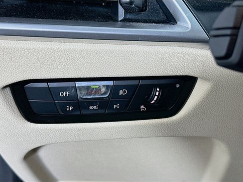 Used 2025 BMW 330i 330i image 16