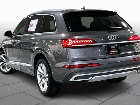 Used 2023 Audi Q7 2.0T Premium w/ Convenience Package image 12