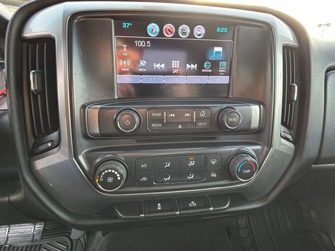 Used 2017 Chevrolet Silverado 2500 LT AWD/4WD image 16