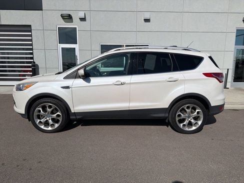Used 2013 Ford Escape Titanium w/ Parking Technology Pkg image 3
