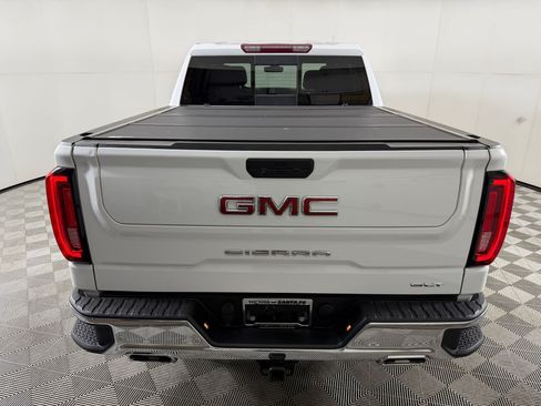 Used 2022 GMC Sierra 1500 SLT AWD/4WD image 10