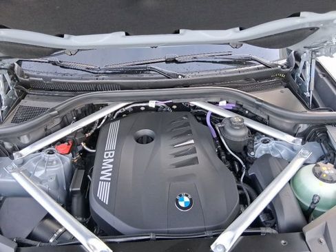 New 2026 BMW X5 xDrive40i w/ M Sport Package AWD/4WD image 20