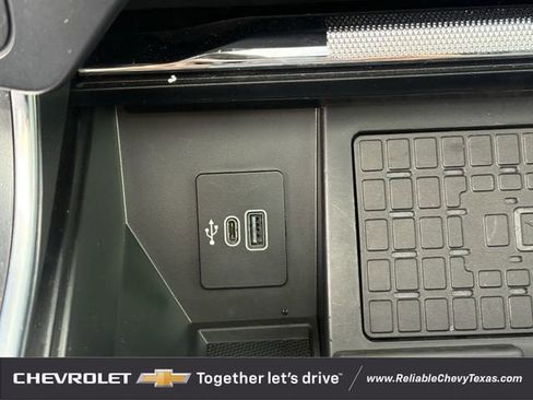 Used 2025 Ford F150 Raptor image 20