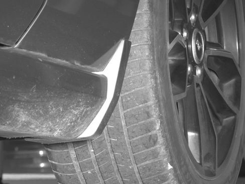 Used 2013 Ford Mustang GT Premium w/ Electronics Pkg RWD image 12