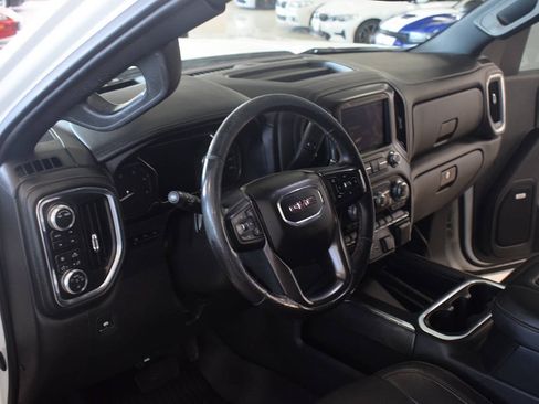 Used 2020 GMC Sierra 2500 AT4 w/ AT4 Premium Package AWD/4WD image 24
