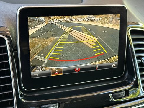 Used 2016 Mercedes-Benz GLE 350 image 18