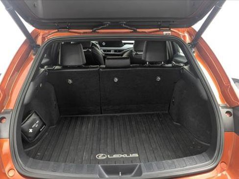 Used 2019 Lexus UX 200 F Sport w/ F Sport Premium Package FWD image 16