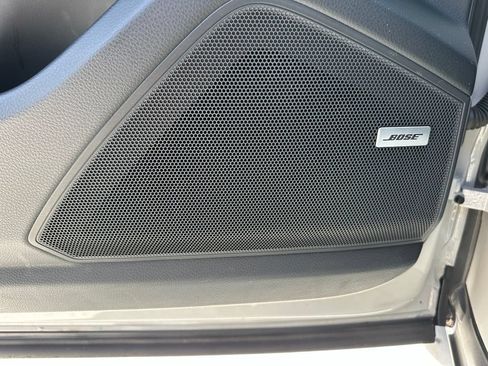 Certified 2023 Porsche Cayenne Platinum Edition AWD/4WD image 19