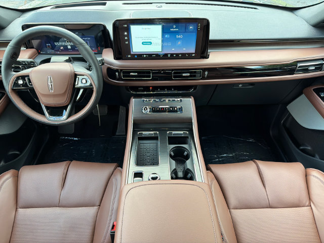 New 2027 Lincoln Aviator Reserve w/ Luxury Package RWD image 24