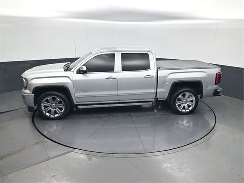 Used 2018 GMC Sierra 1500 Denali w/ Denali Ultimate Package image 20