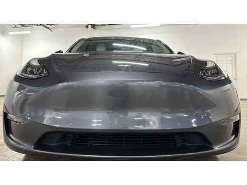 Used 2022 Tesla Model Y Performance AWD/4WD image 4