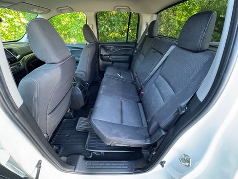 Used 2020 Honda Ridgeline Sport image 44