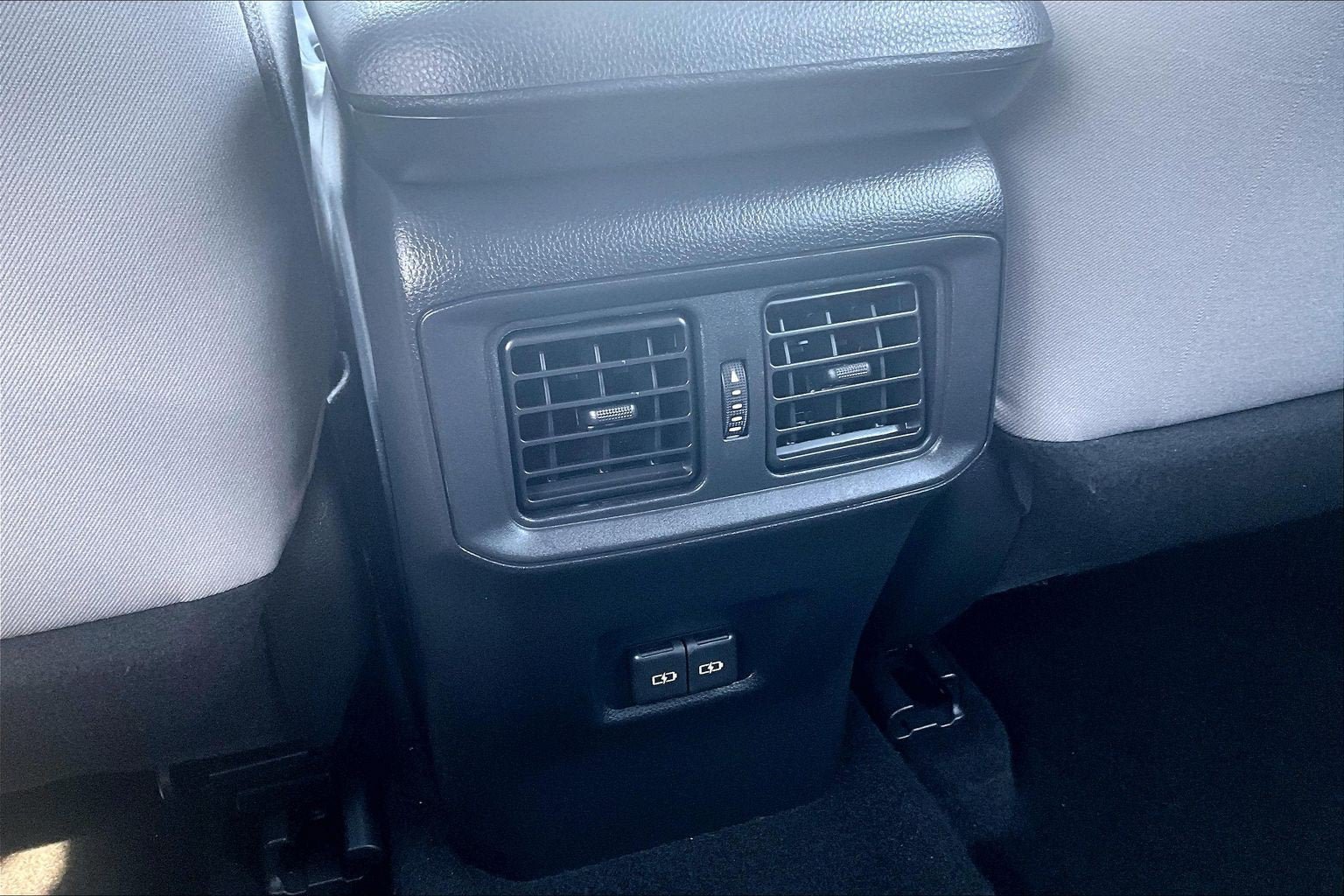 Used 2024 Toyota RAV4 XLE w/ Weather Package AWD/4WD image 32